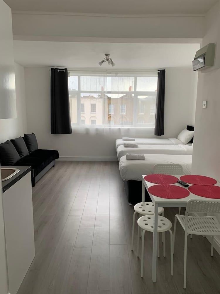 undefined Comfort Cosy Stay 9