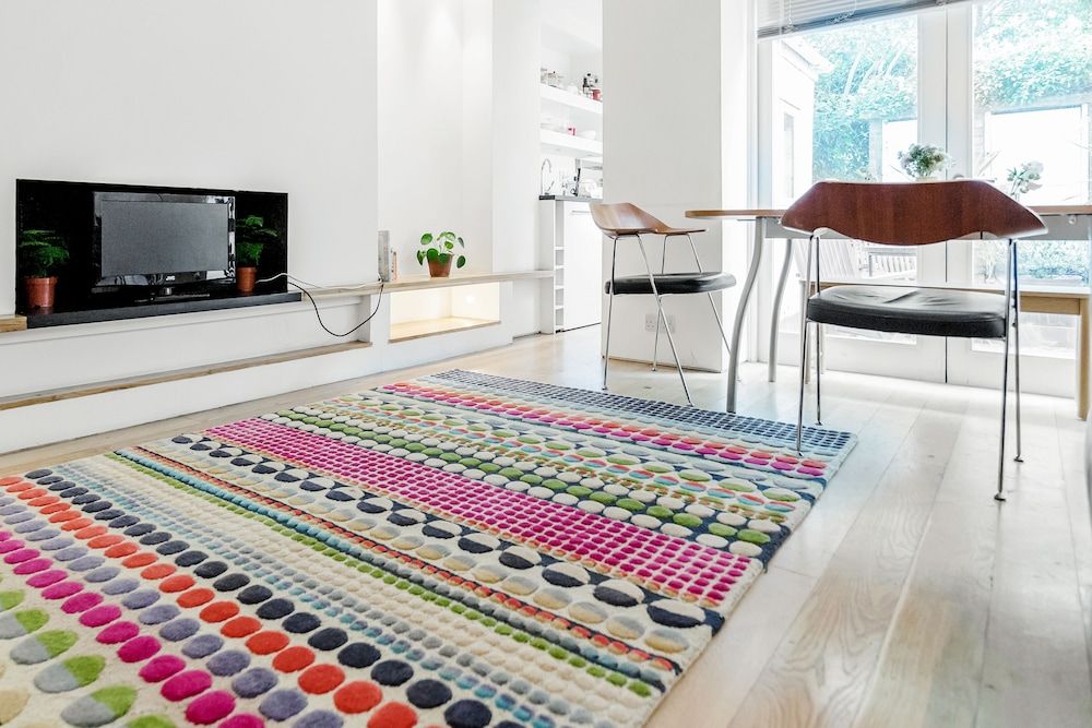 Modern Holland Park apartment One-Bedroom Apartment 19