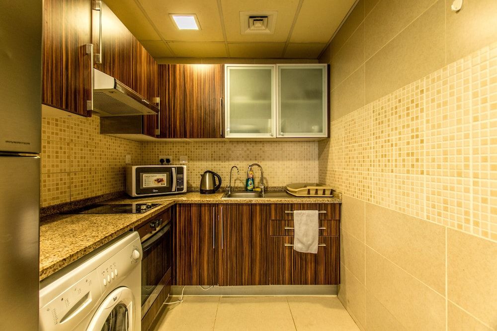 undefined JLT - Goldcrest Executive 1 Cluster C 8