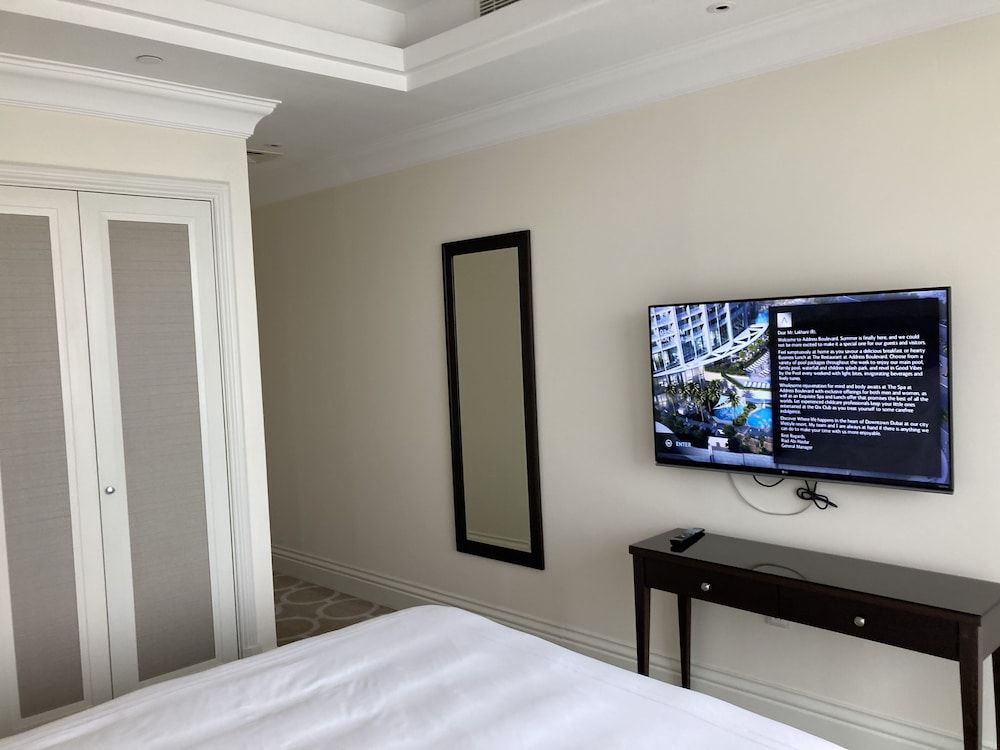 Ultimate Luxury Address Boulevard Dubai - 3 Bedrooms Apartment (3 Bedrooms) 35
