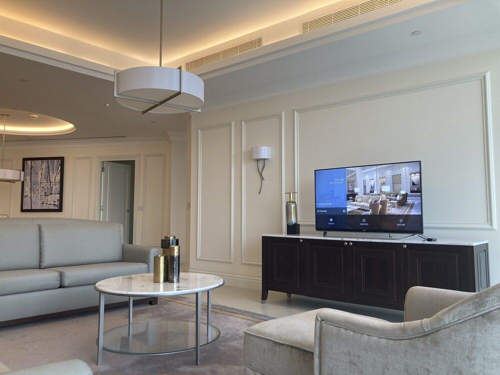 Ultimate Luxury Address Boulevard Dubai - 3 Bedrooms Apartment (3 Bedrooms) 38