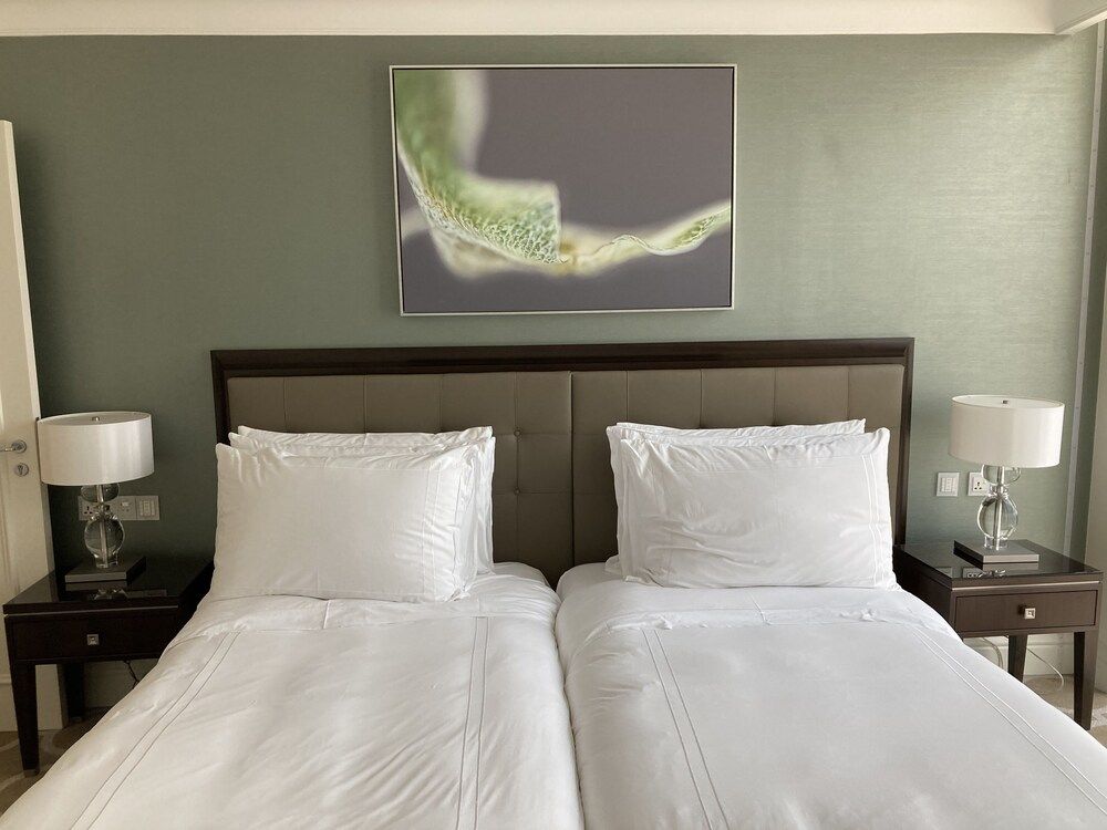 Ultimate Luxury Address Boulevard Dubai - 3 Bedrooms Apartment (3 Bedrooms) 3