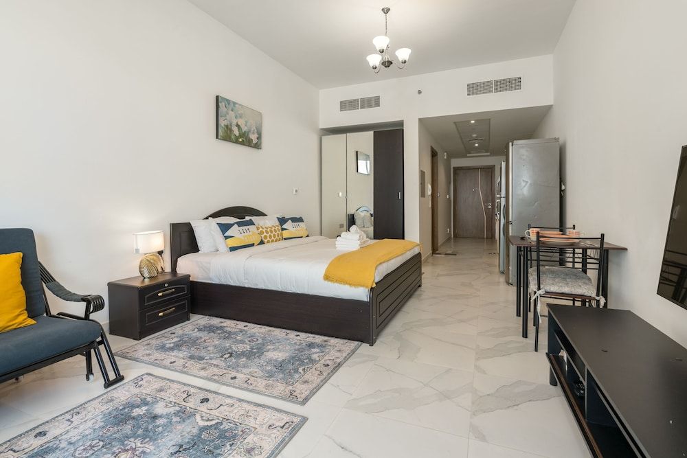 undefined Brand new Studio With Balcony in Business Bay 7