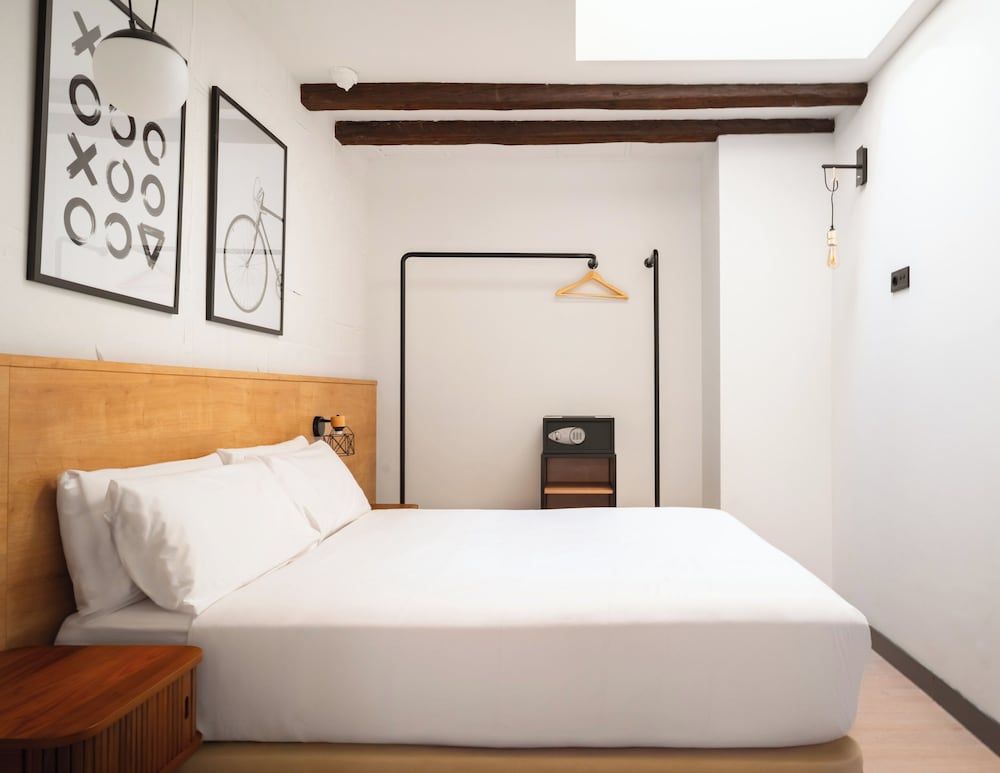 One-Bedroom Apartment with sofa bed