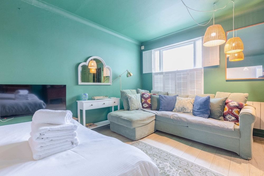 3 Bed House, Sleeps 8 - Near St Pancras Apartment (3 Bedrooms) 21