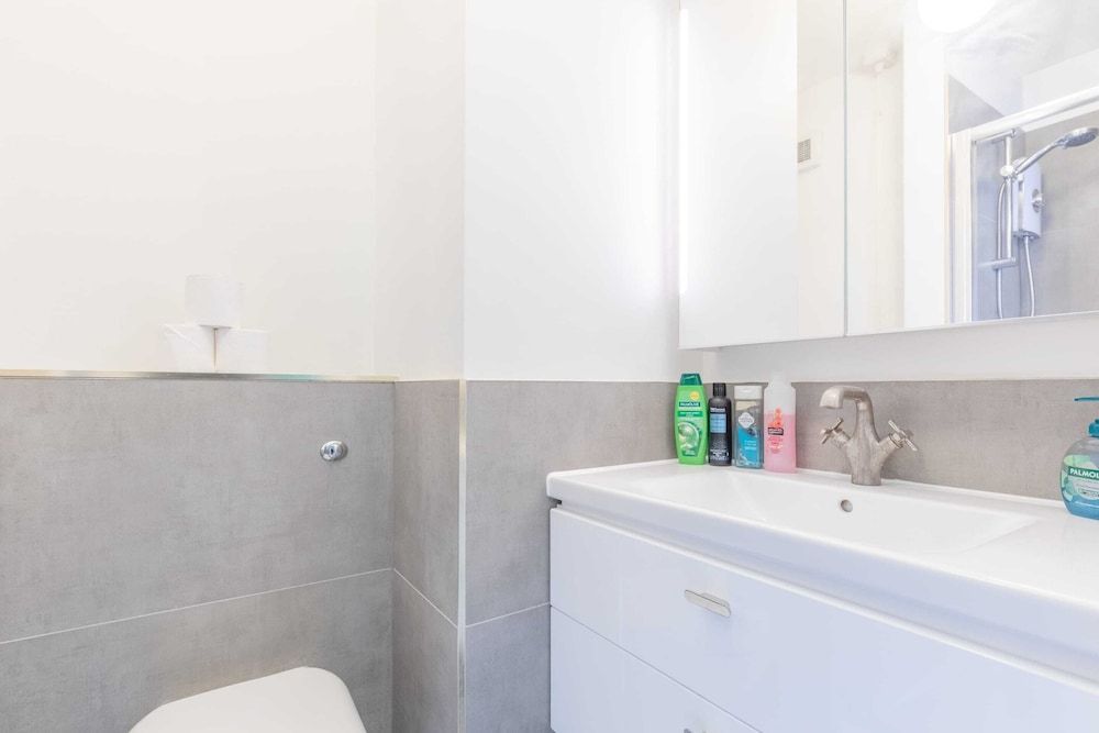 3 Bed House, Sleeps 8 - Near St Pancras Apartment (3 Bedrooms) 31