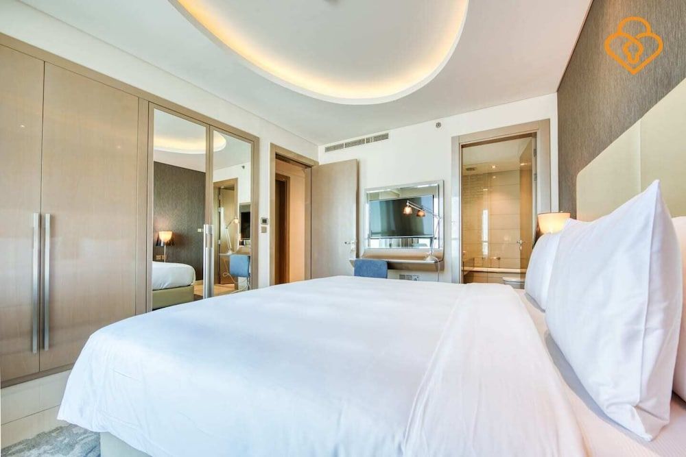 undefined Damac Paramount Two Bedroom 7