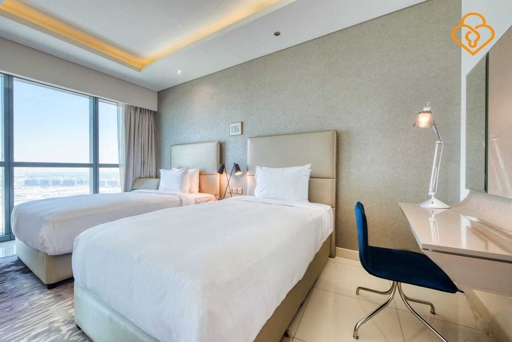 undefined Damac Paramount Two Bedroom 8