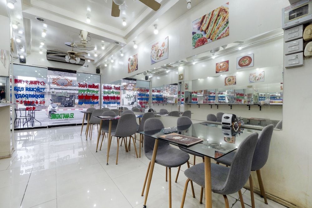 undefined OYO 1066 Encore Sea Side 6