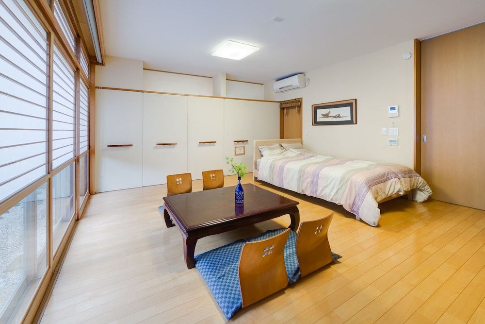 undefined Shinjuku Garden House 6