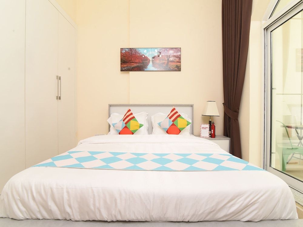 undefined OYO 575 Home Capitol tower 11 4