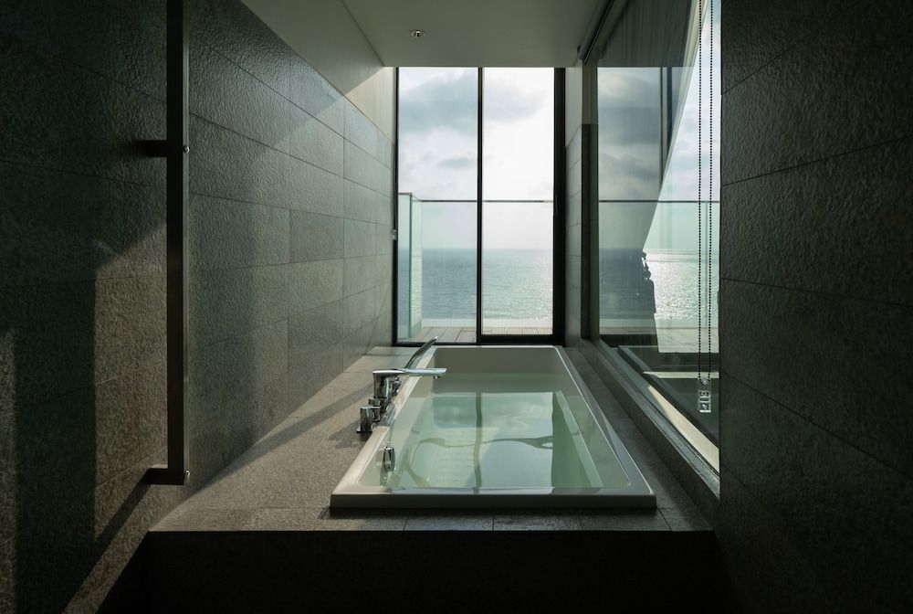 undefined Granbell Hotel Colombo 5