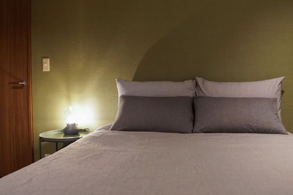 undefined Ikken Rakutei 8