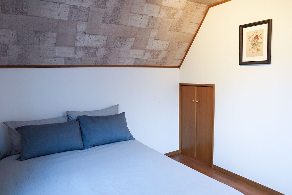 undefined Ikken Rakutei 9