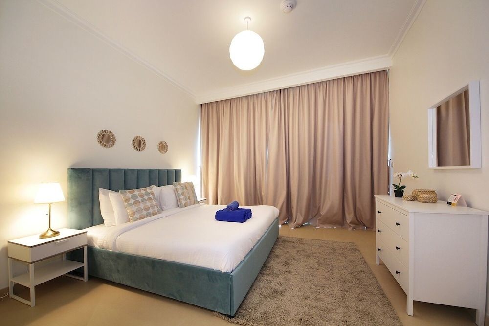 New Arabian Holiday Homes - Burj Vista Apartment, 2 Bedrooms (for 5 Pax) 8