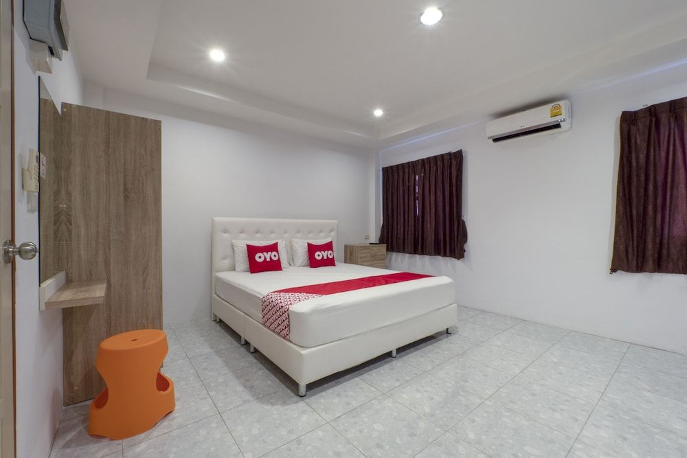 undefined OYO 698 Pattaya City 2