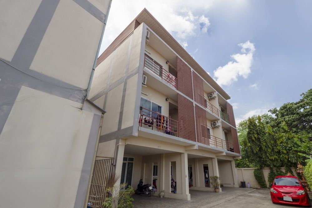 undefined OYO 698 Pattaya City 6