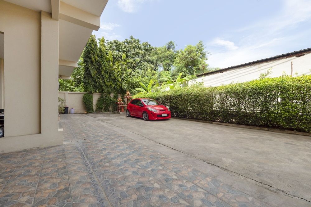 undefined OYO 698 Pattaya City 8