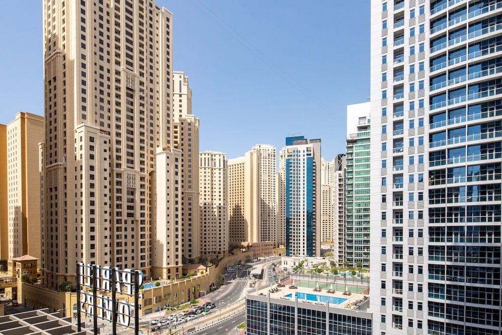 undefined Sophisticated 2BR in Dubai Marina - Your Dream Destination!