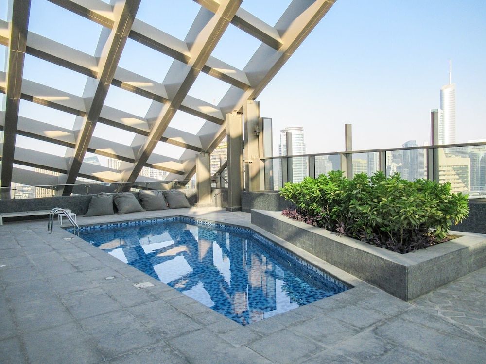 undefined Sophisticated 2BR in Dubai Marina - Your Dream Destination! 4