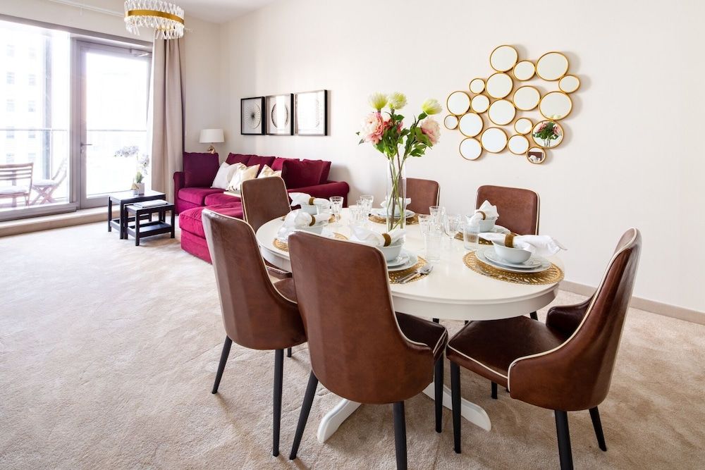 undefined Sophisticated 2BR in Dubai Marina - Your Dream Destination! 6