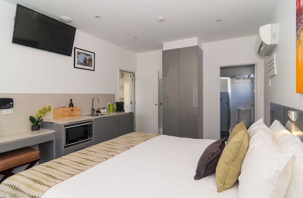 North Adelaide Boutique Stays Accommodation 2 Bedroom Studio Apartment 9