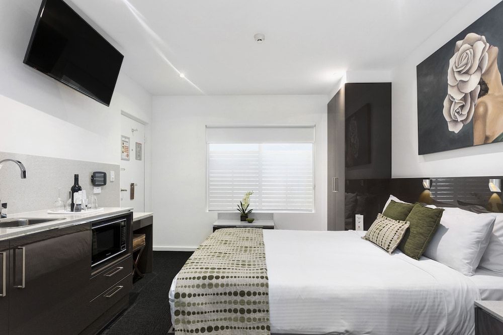 North Adelaide Boutique Stays Accommodation 2 Bedroom Studio Apartment 6