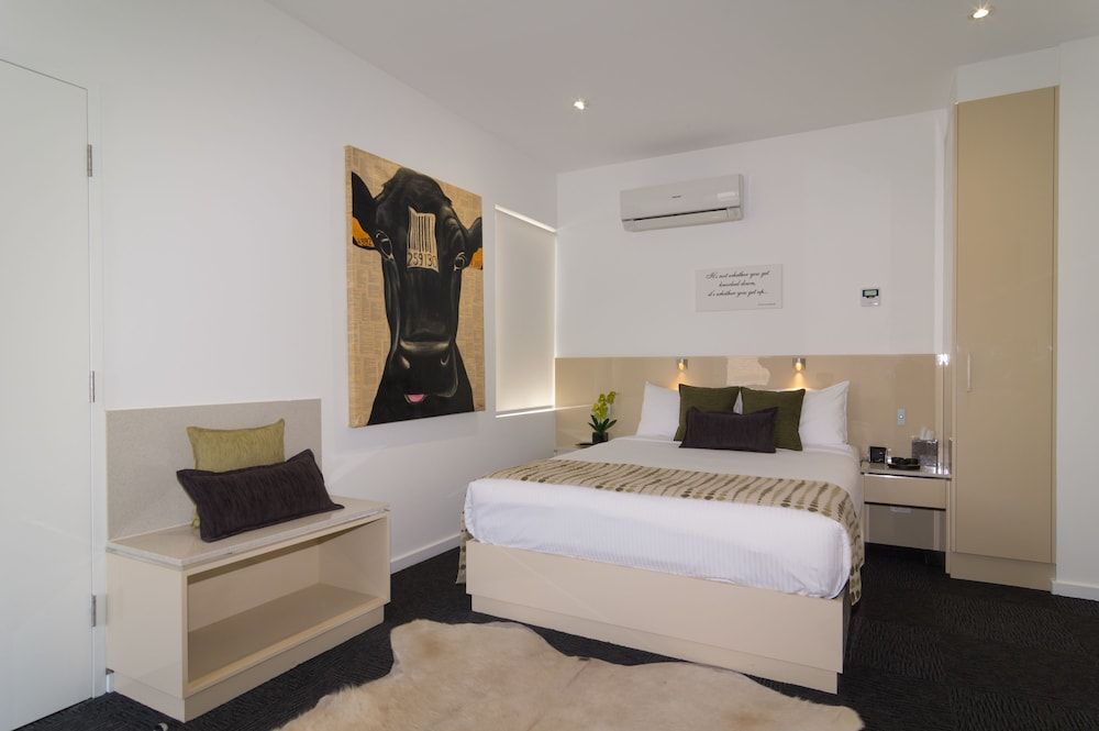 North Adelaide Boutique Stays Accommodation 2 Bedroom Studio Apartment 2