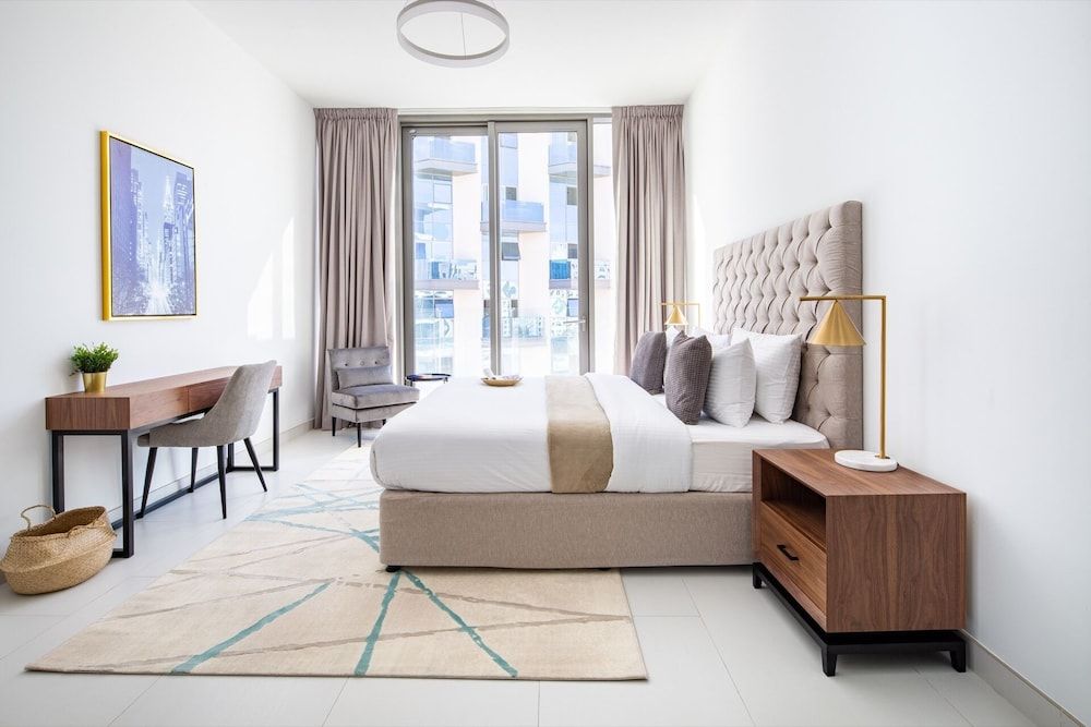 undefined Mesmerizing Upscale 1BR Apartment in Soho Palm Jumeirah 5
