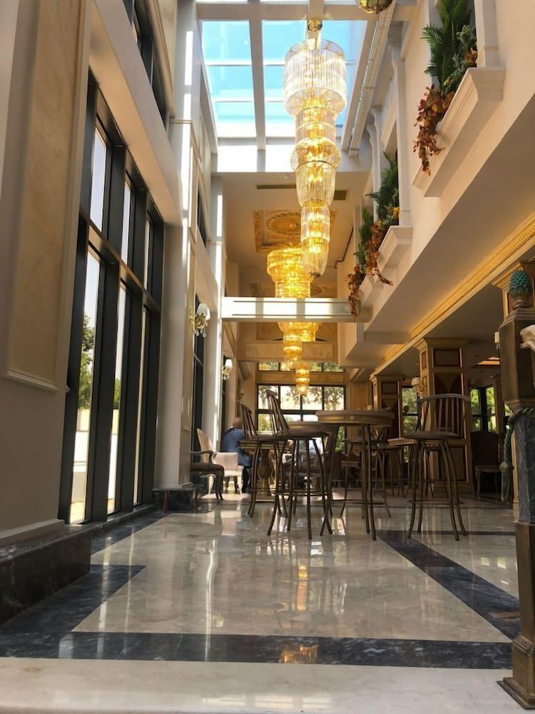 undefined Golden Hill Hotel Downtown 7