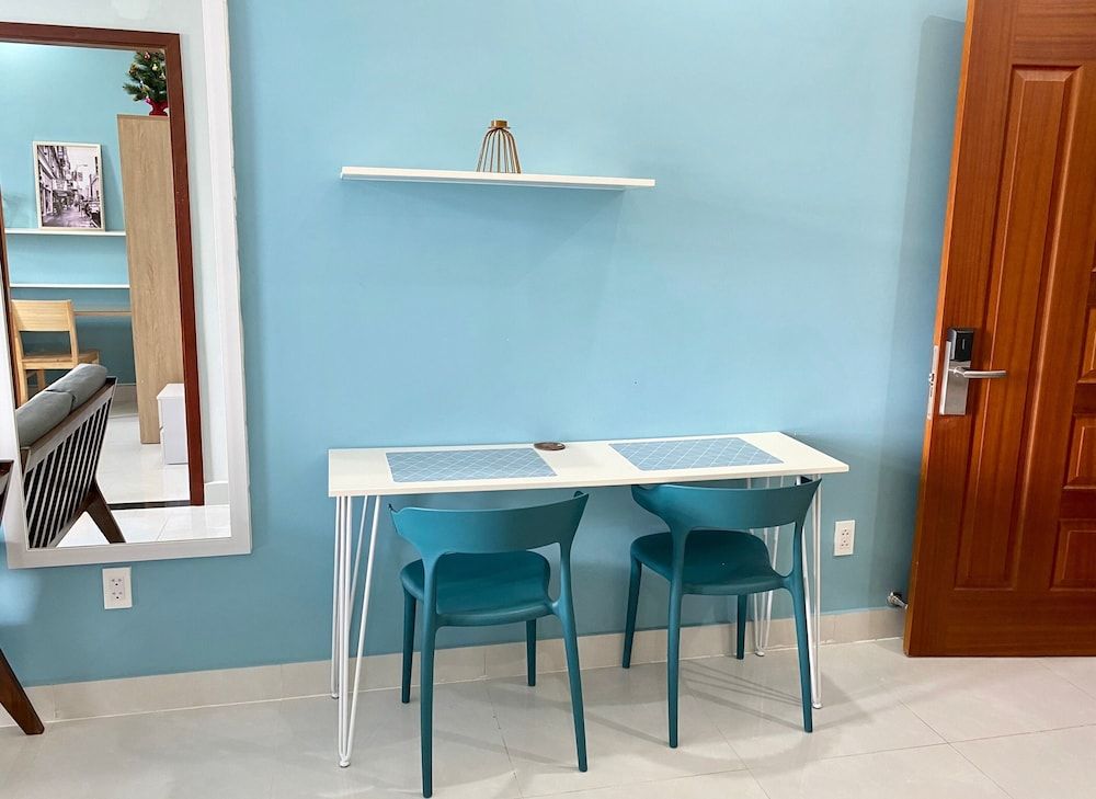 La Maison Apartment Color Apartment 1 Bedroom 2