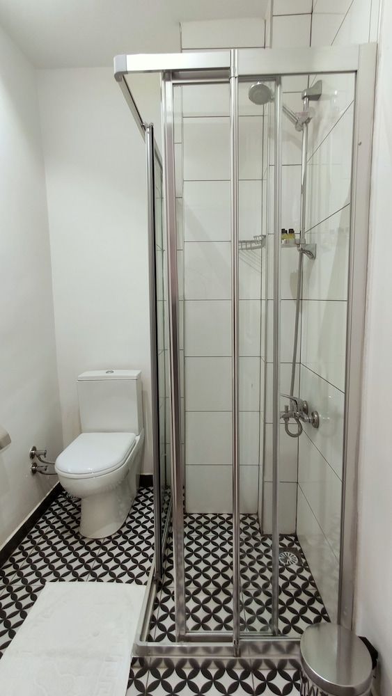 undefined Verna Hotel 6