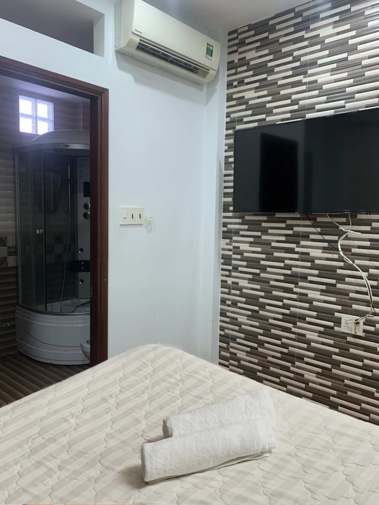 undefined Hoang Tuan Hotel 9