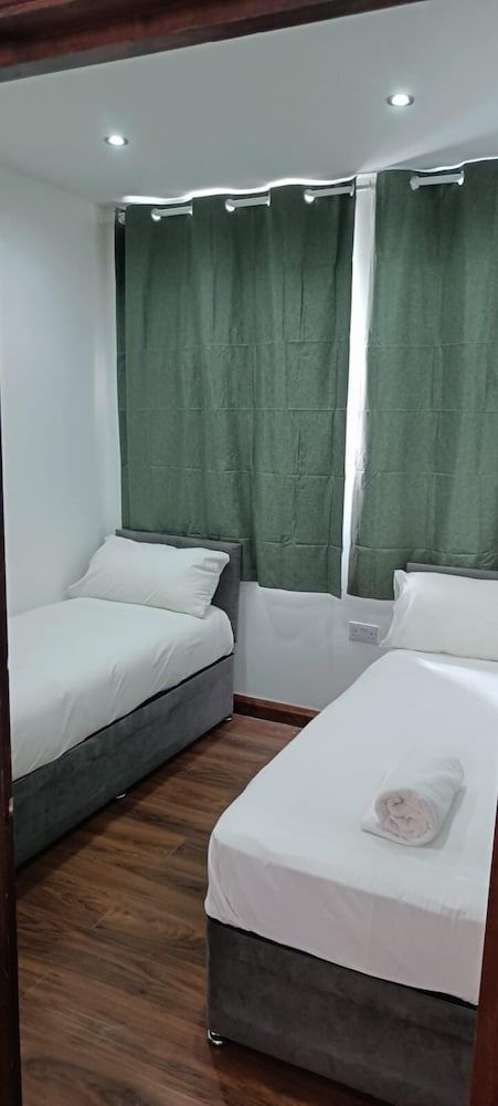 undefined Euston Modern Apartments 7