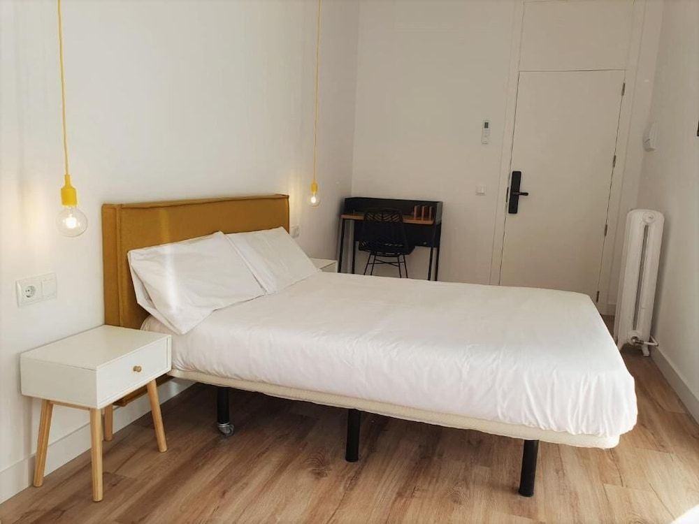 undefined Hostal Manuela by gaiarooms 4