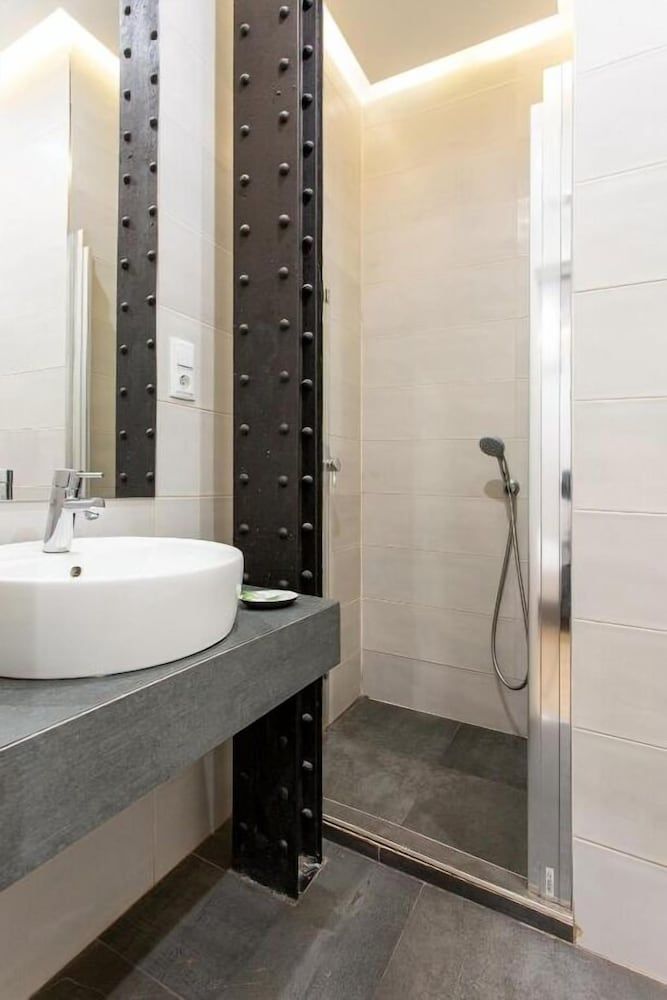 Hostal Manuela by gaiarooms Standard Room 9