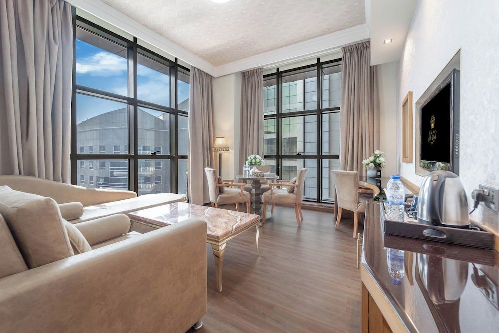 undefined The Leela Hotel Deira 7