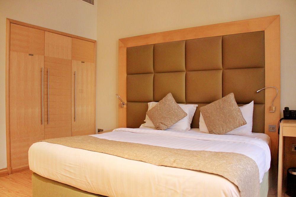 The Leela Hotel Deira Superior room
