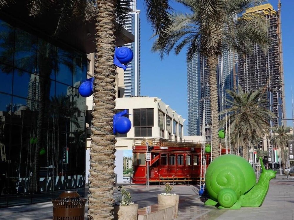 undefined R&H Burj Residences 3