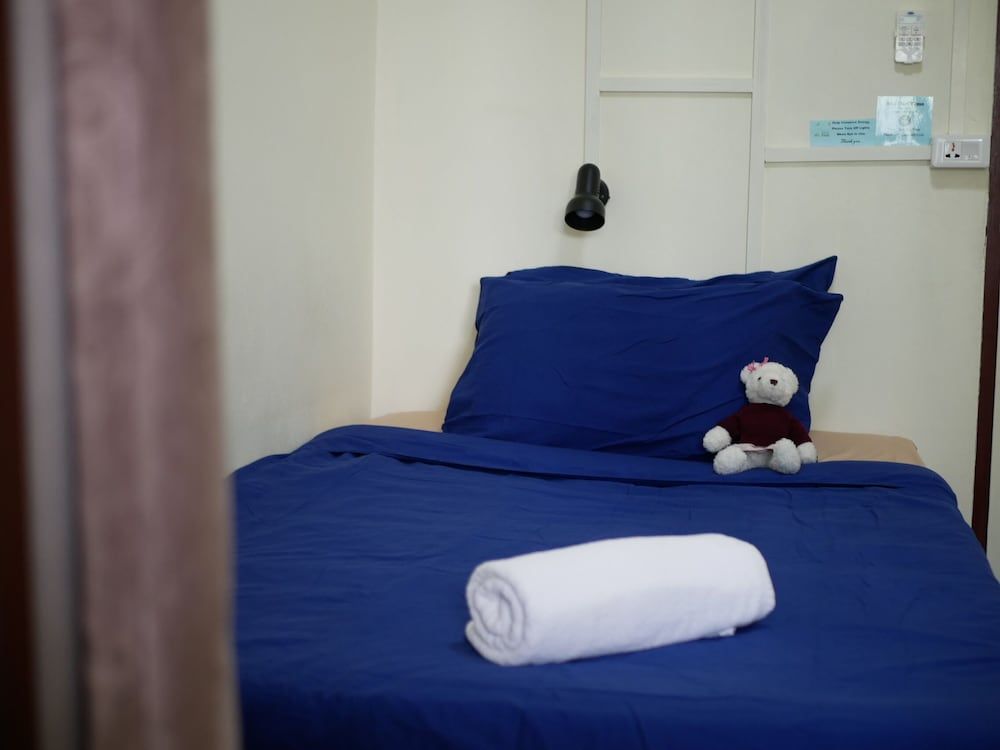 Bed Dee Time Hostel Economy Single Room 3