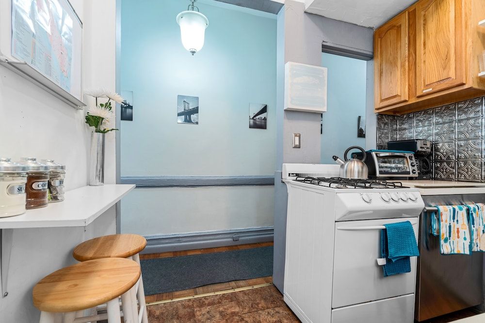 undefined Perfectly Located near Restaurants, Shops, & Sites 3