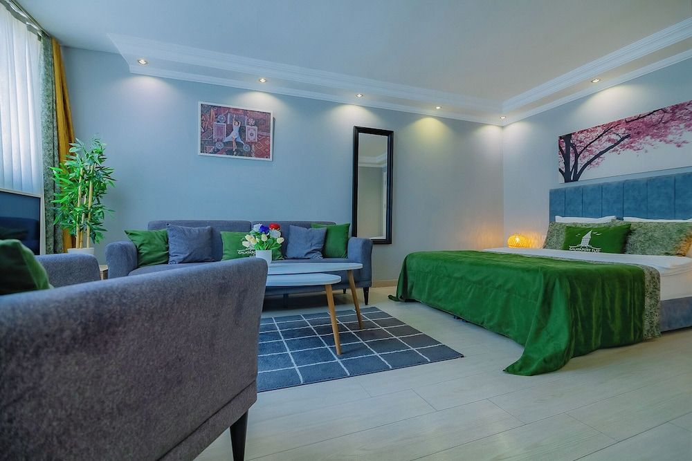 undefined Galata Nil Suite 8