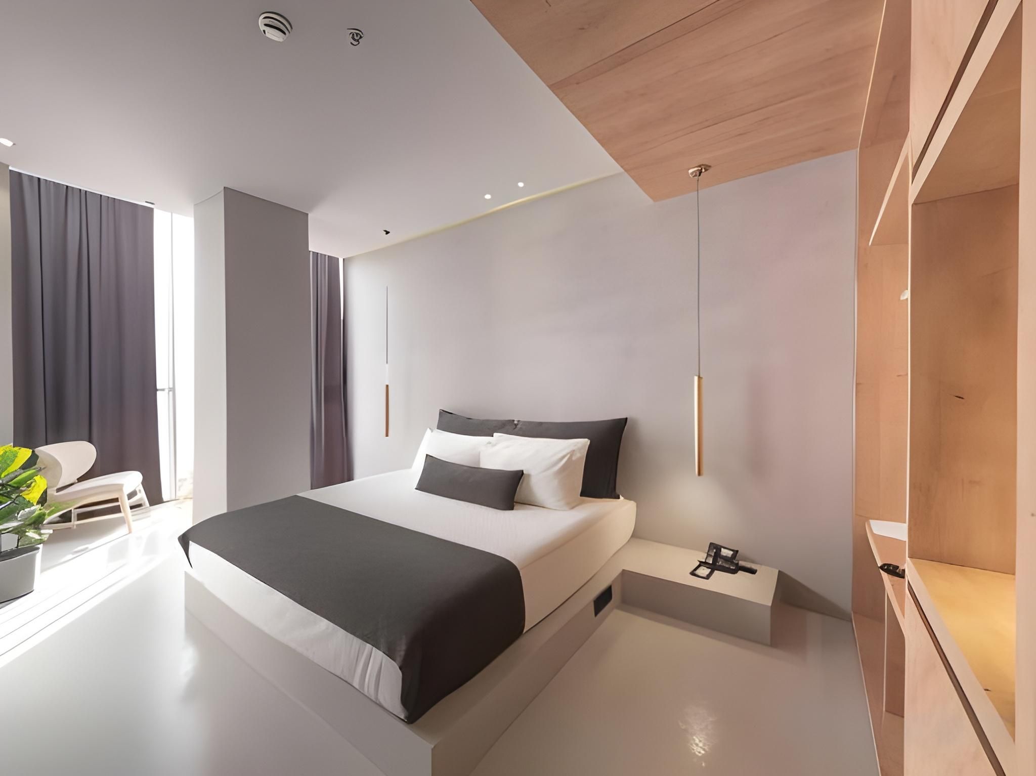 Suite with City View