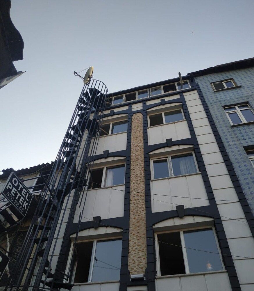 undefined Hotel Petek 4