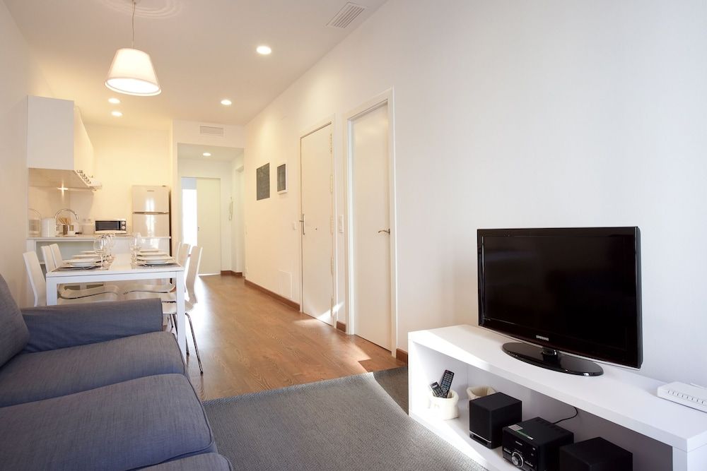 AB Montjuic  Apartment, 3 Bedrooms, Accessible, Non Smoking (2972 - AB Montjuic 3 bedrooms) 7