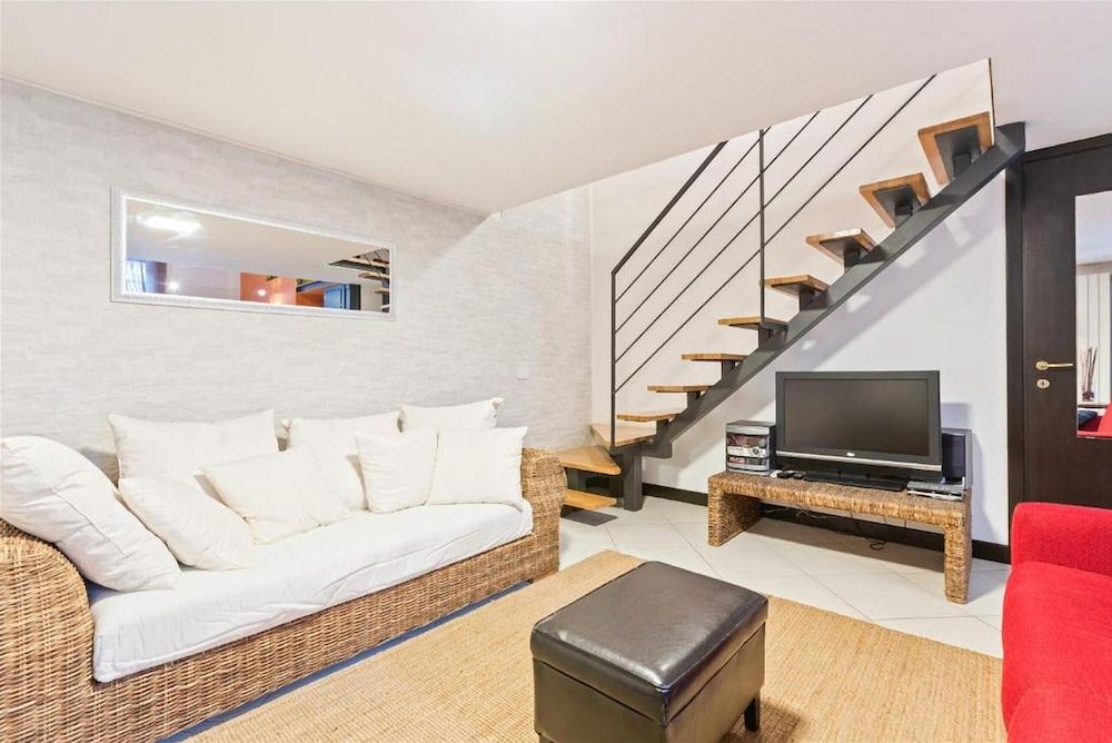 undefined Stylish Loft Porta Romana 4