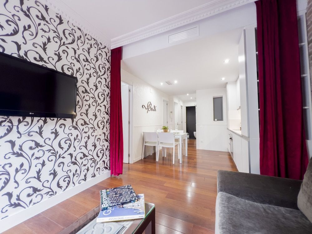 Enjoybcn Gaudi Apartments Superior Apartment, 2 Bedrooms, Pool Access 15