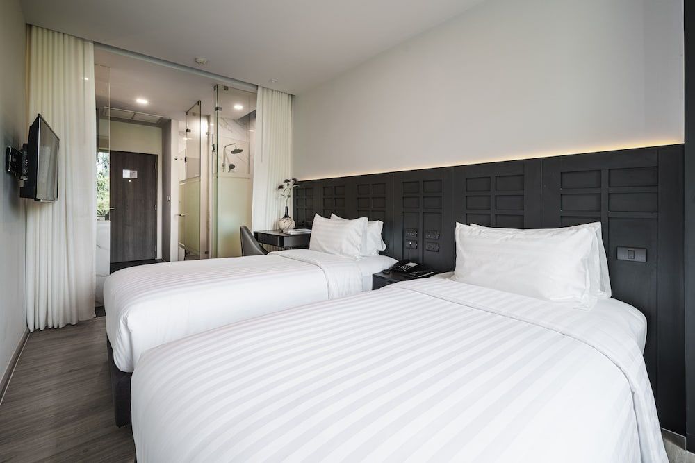 undefined VIX Bangkok at Victory Monument 2