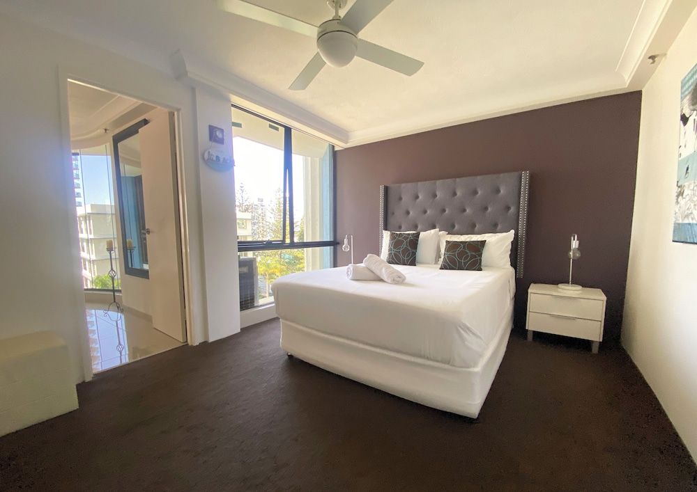 1 Bedroom Low Ocean/Garden View