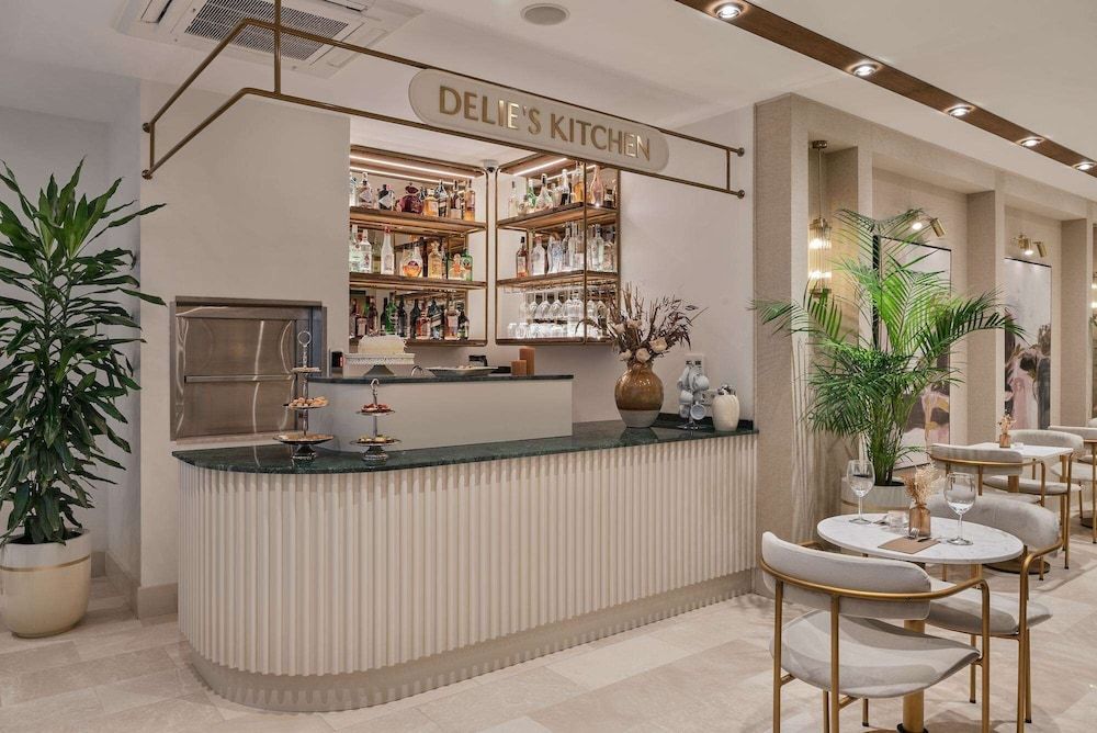 undefined Delita City Hotel 7